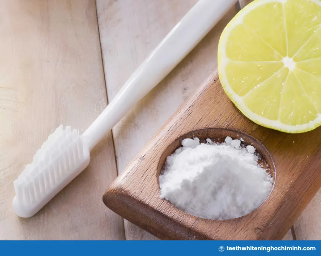 at home teeth whitening baking soda whith lemon