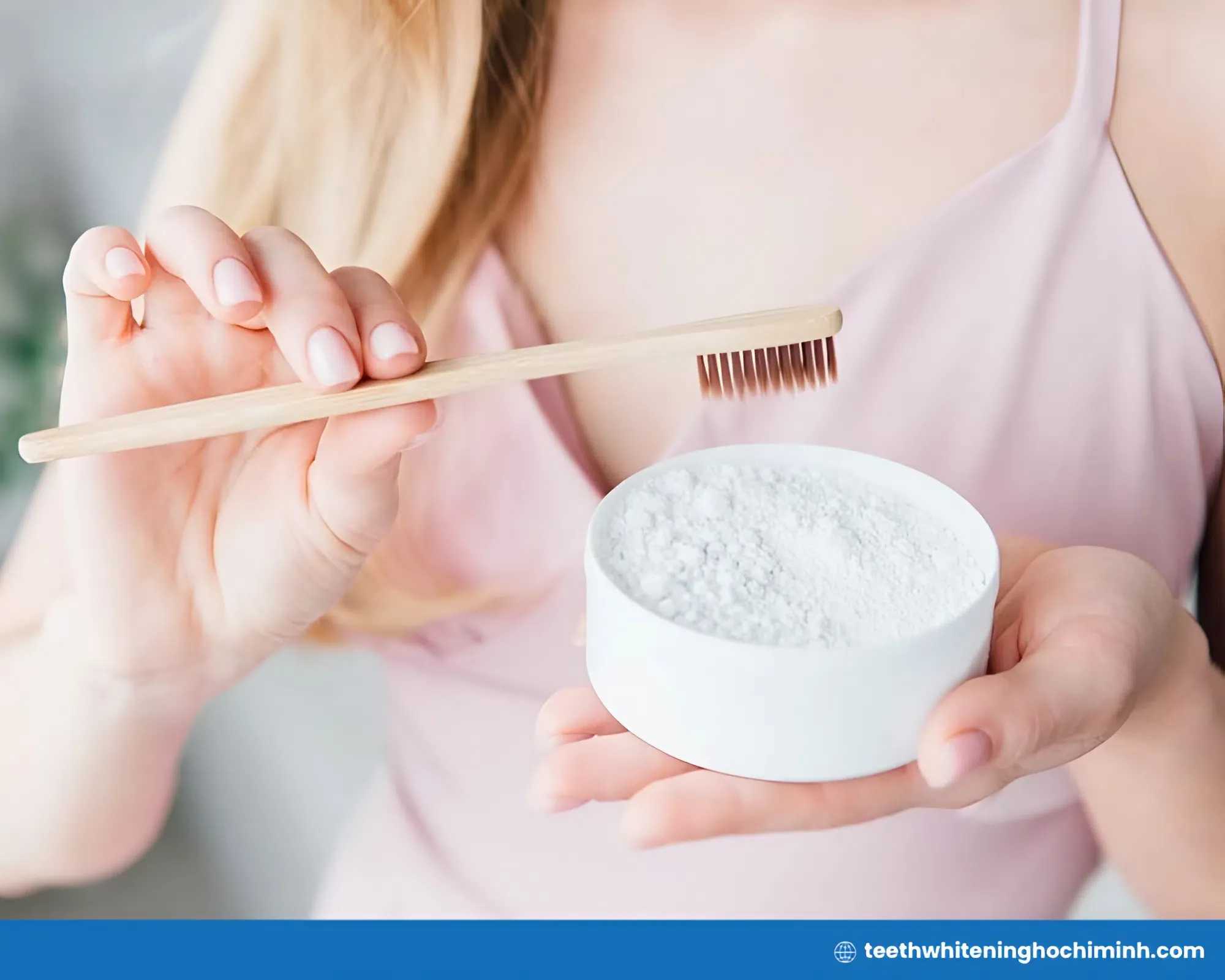 at home teeth whitening baking soda