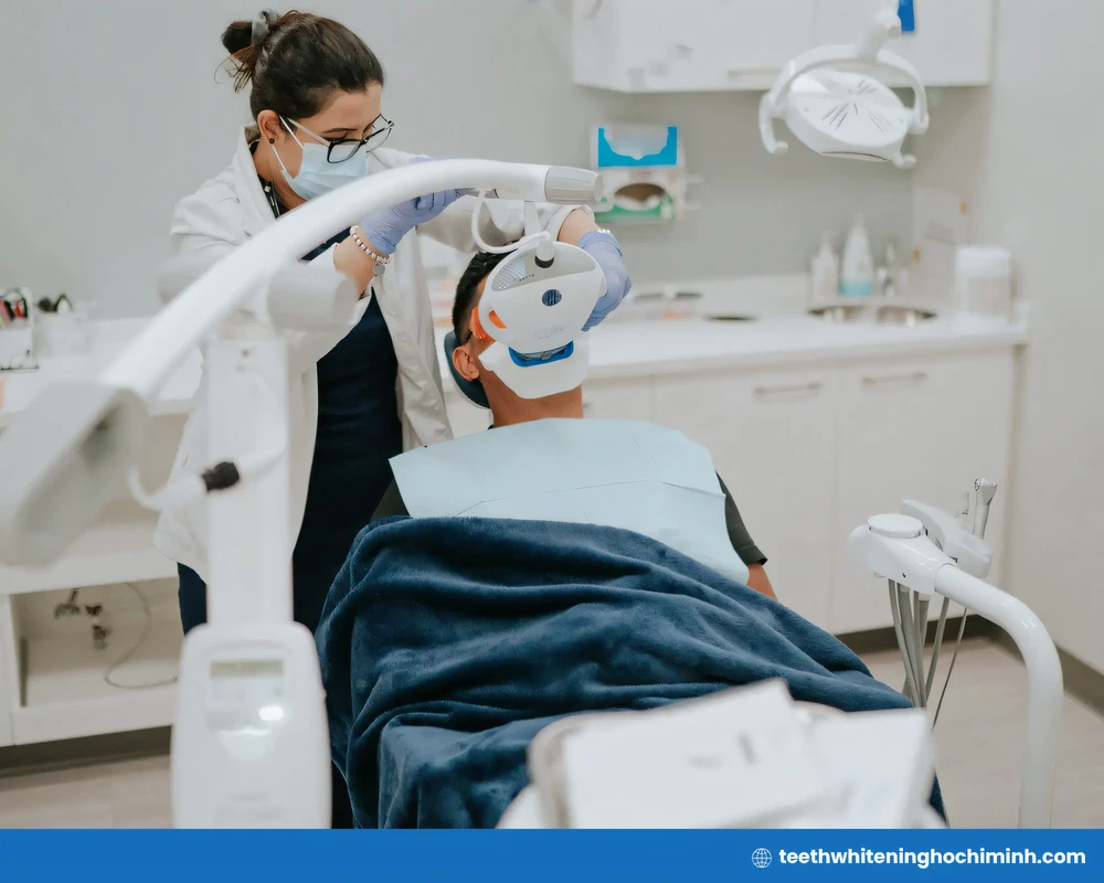 teeth whitening dentist