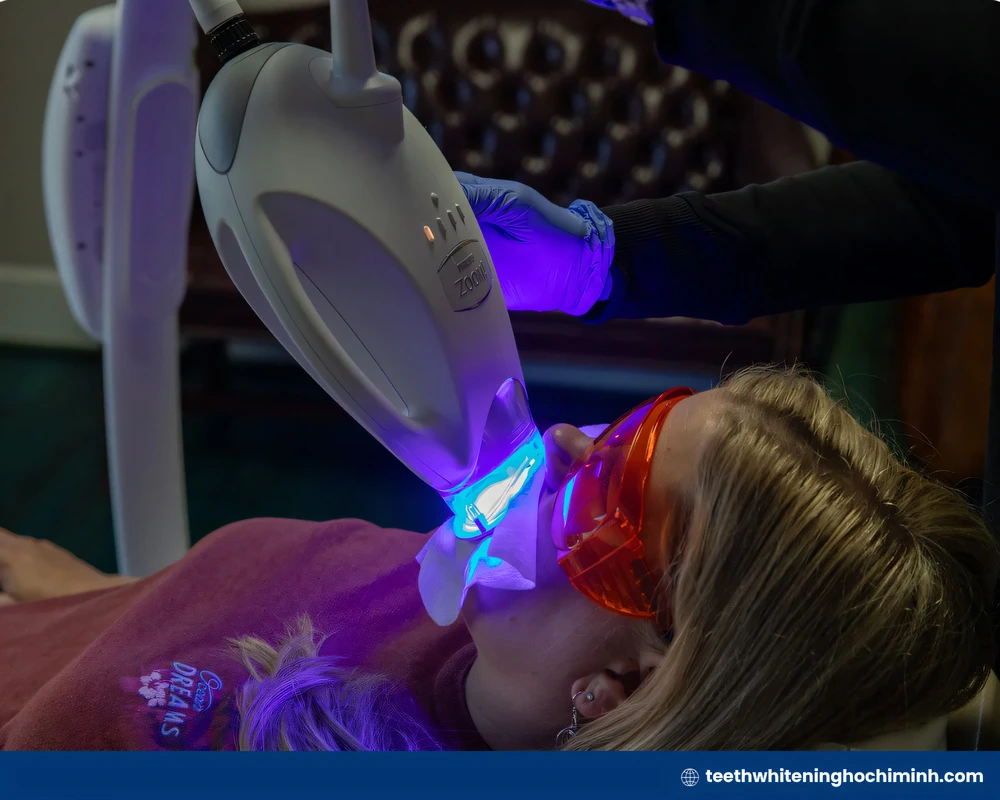 dentist teeth whitening procedure